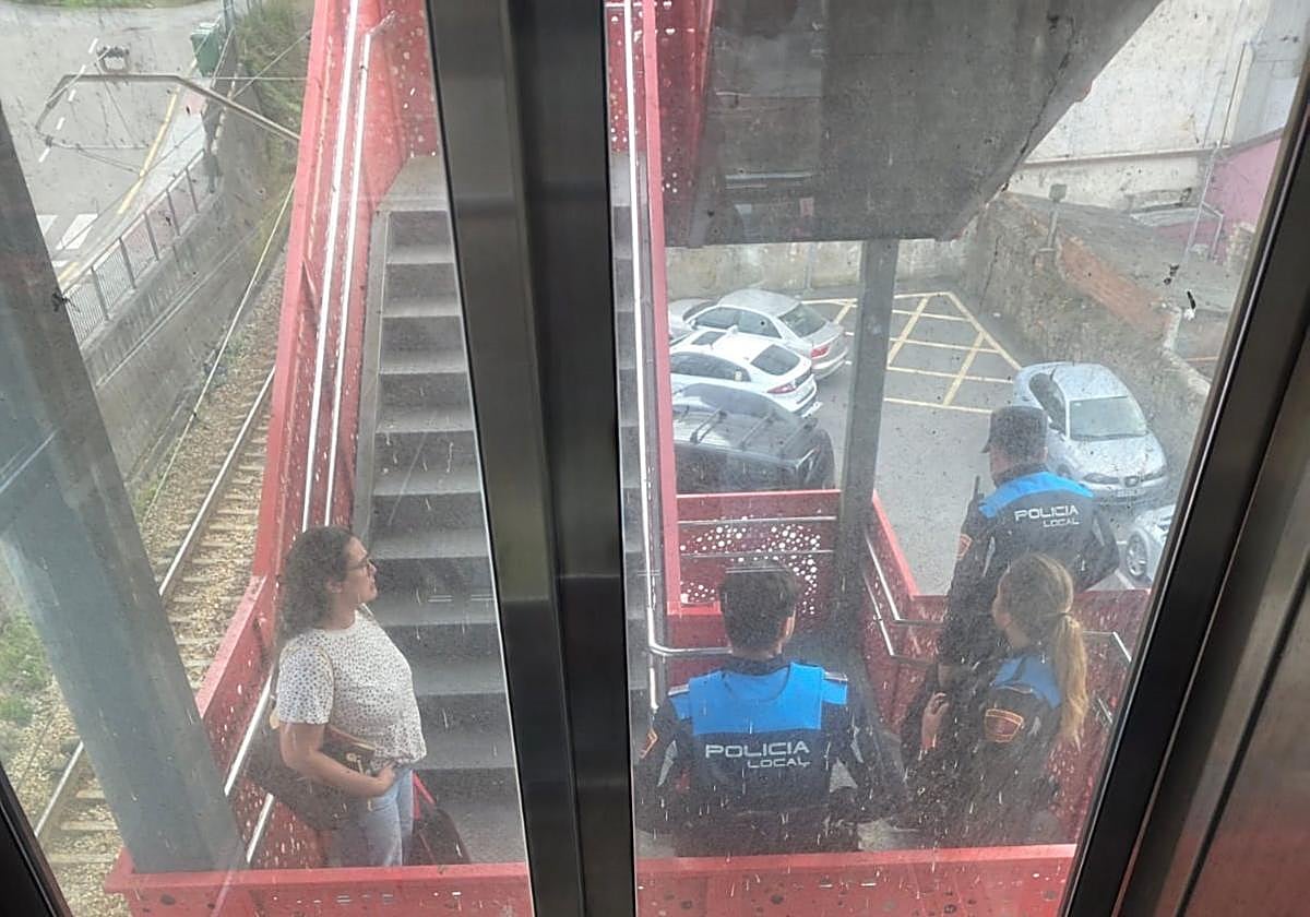 Imagen tomada desde el interior del ascensor.