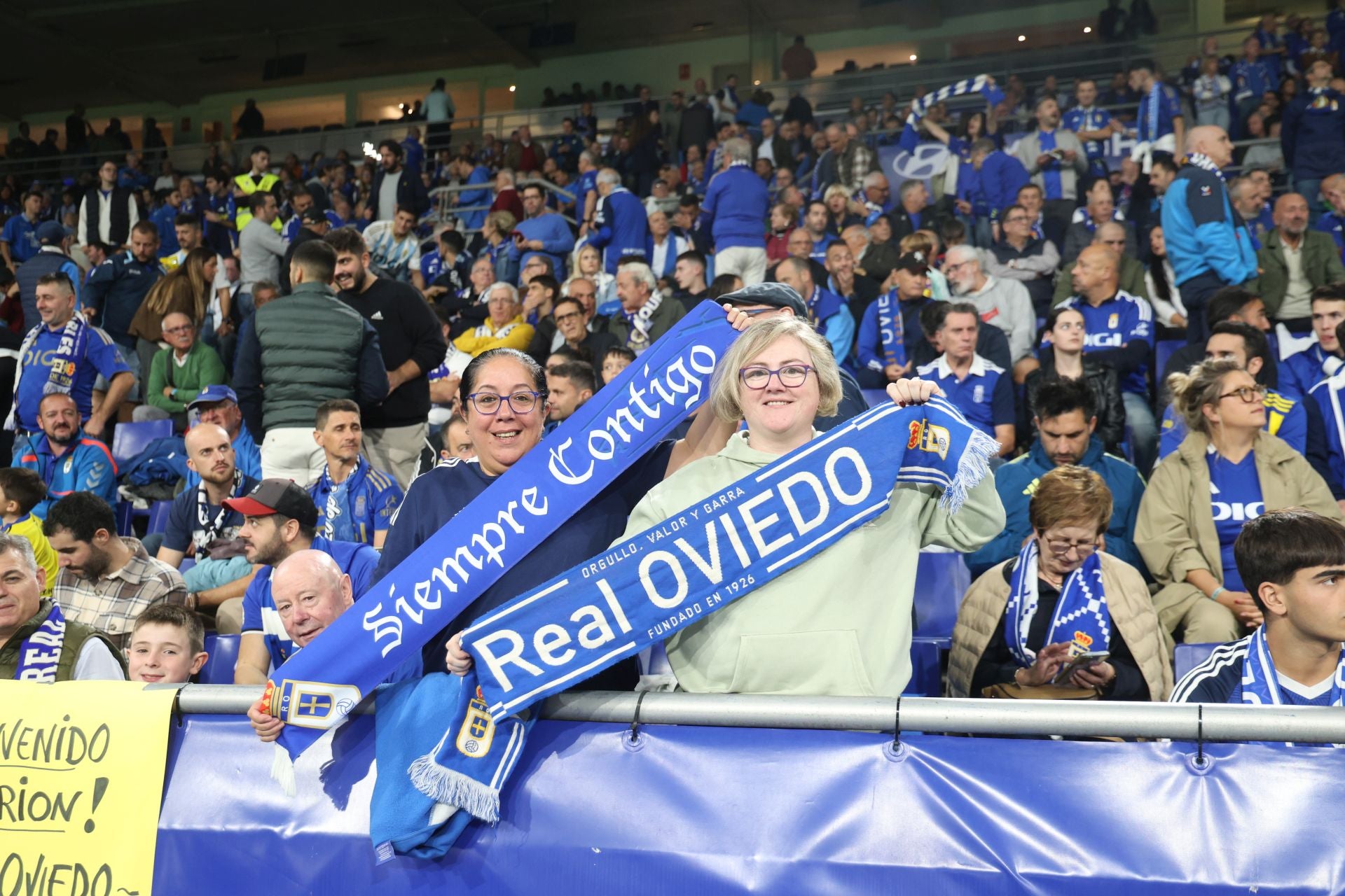 ¿Estuviste en el Real Oviedo - Espanyol? ¡Búscate entre las imágenes!
