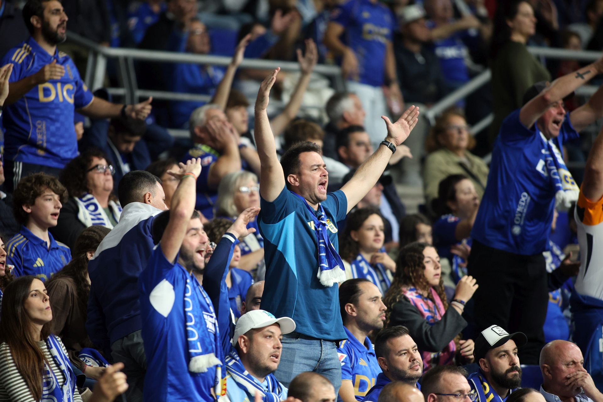 Las mejores imágenes del Real Oviedo 0 - 2 Espanyol