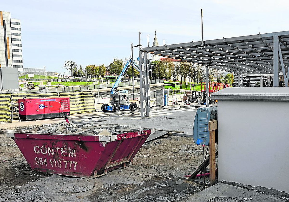Imagen principal - El Principado remodela la movilidad de Oviedo con más de once millones de euros en obras
