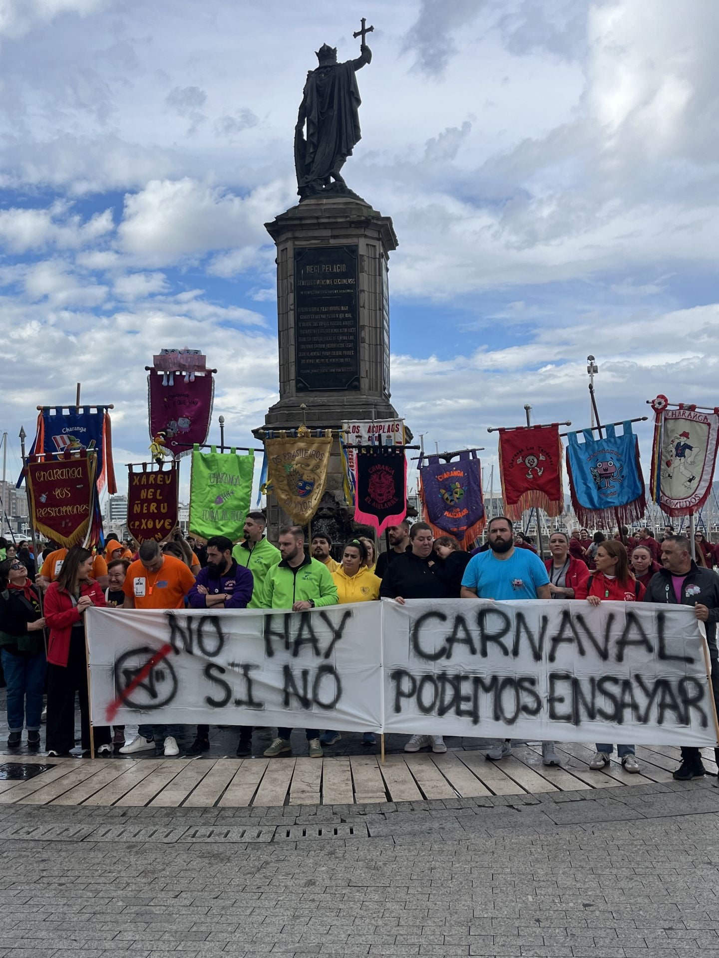 Protesta de las charangas de Gijón: «No hay carnaval si no podemos ensayar»