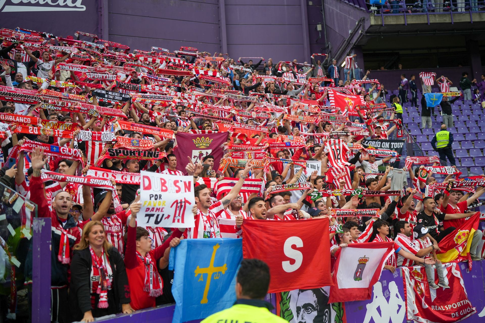 Las mejores jugadas del Real Valladolid-Sporting de Gijón, en imágenes
