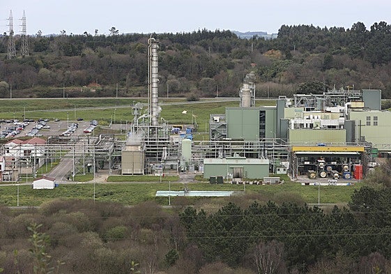 Instalaciones de DuPont en el valle de Tamón.