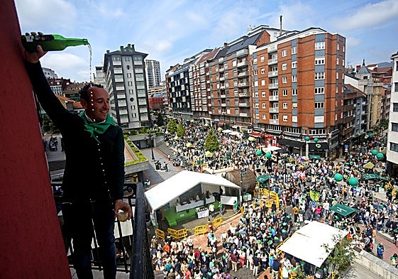 La Preba de la Sidra, en su XXV edición, congregó el pasado mayo a diez mil personas.