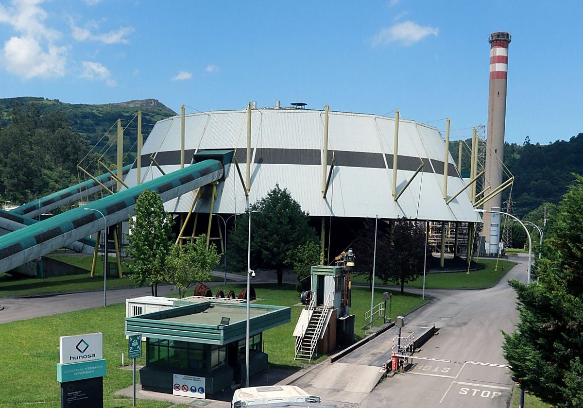 Central térmica de La Pereda, en Mieres.