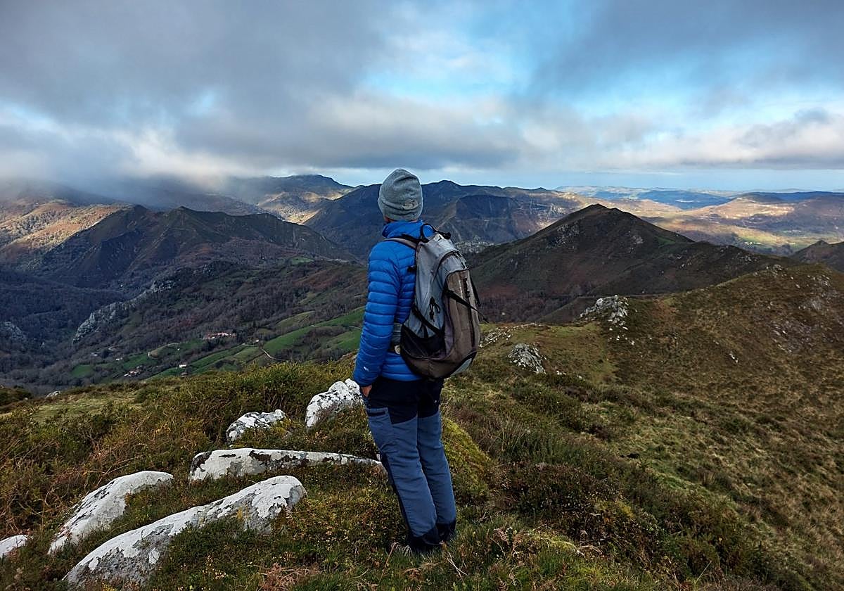 El plan ofrece un mapa de rutas perfecto para caminar en otoño y conocer mejor el paraíso asturiano.