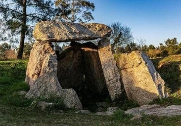 Noche de pesadilla en el Areo, una joya arqueológica y un pulmón verde junto a una de las mayores áreas industriales de Asturias