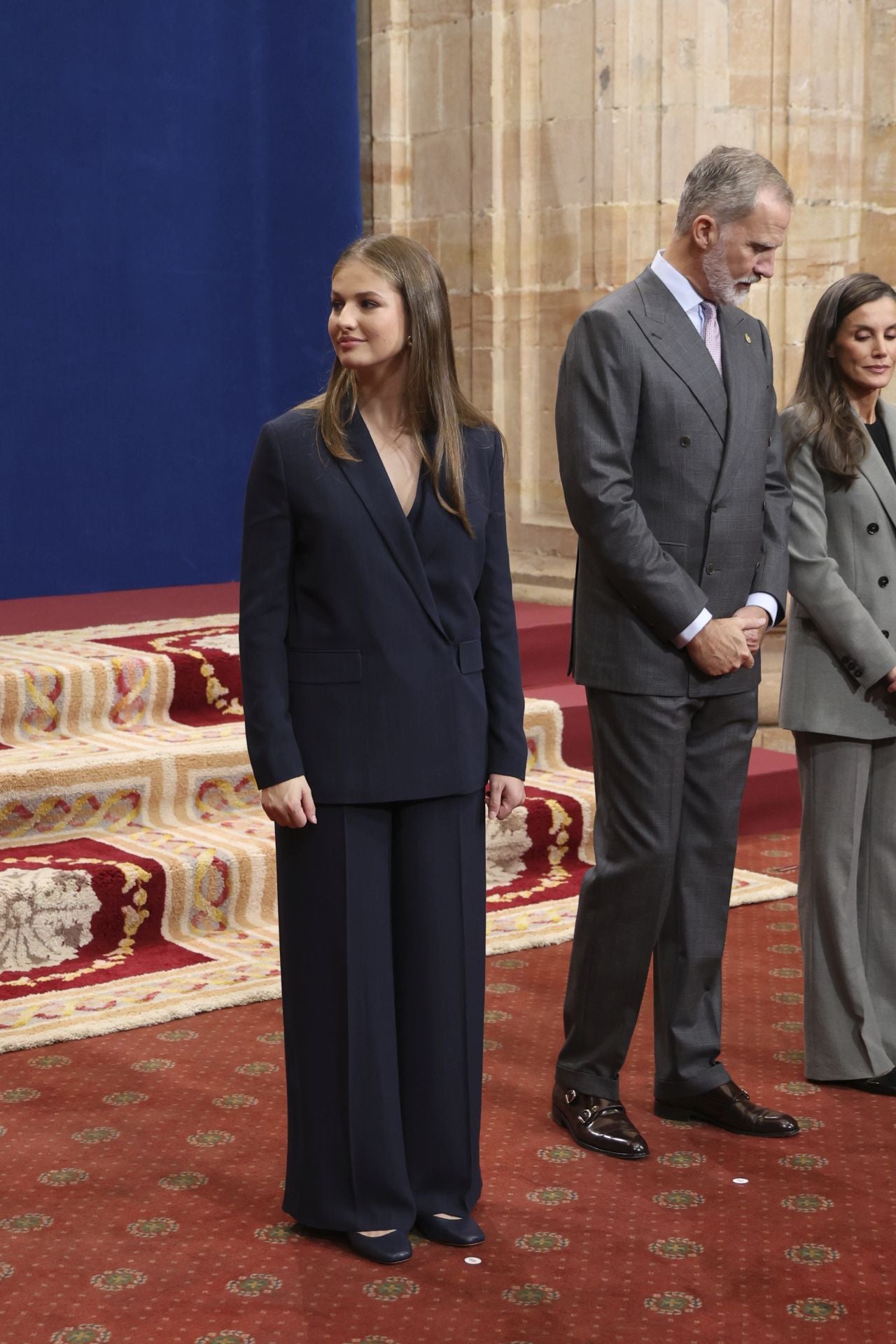 Muchas sonrisas y calurosos saludos en las audiencias de la Familia Real en el Reconquista