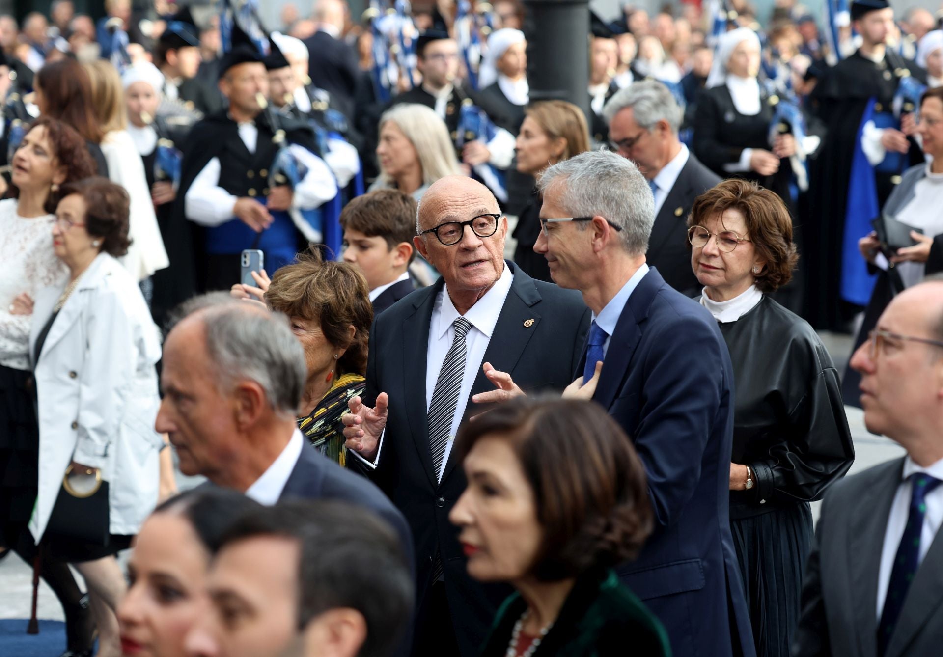 Todos los invitados en la alfombra azul de los Premios Princesa de Asturias