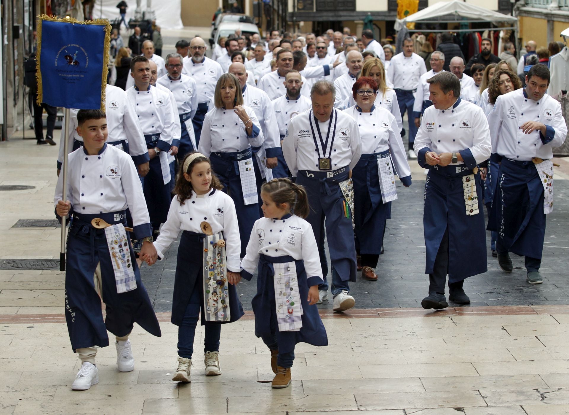 Más cofrades para el Desarme: así fue el XIII Gran Capítulo que se celebró en Oviedo