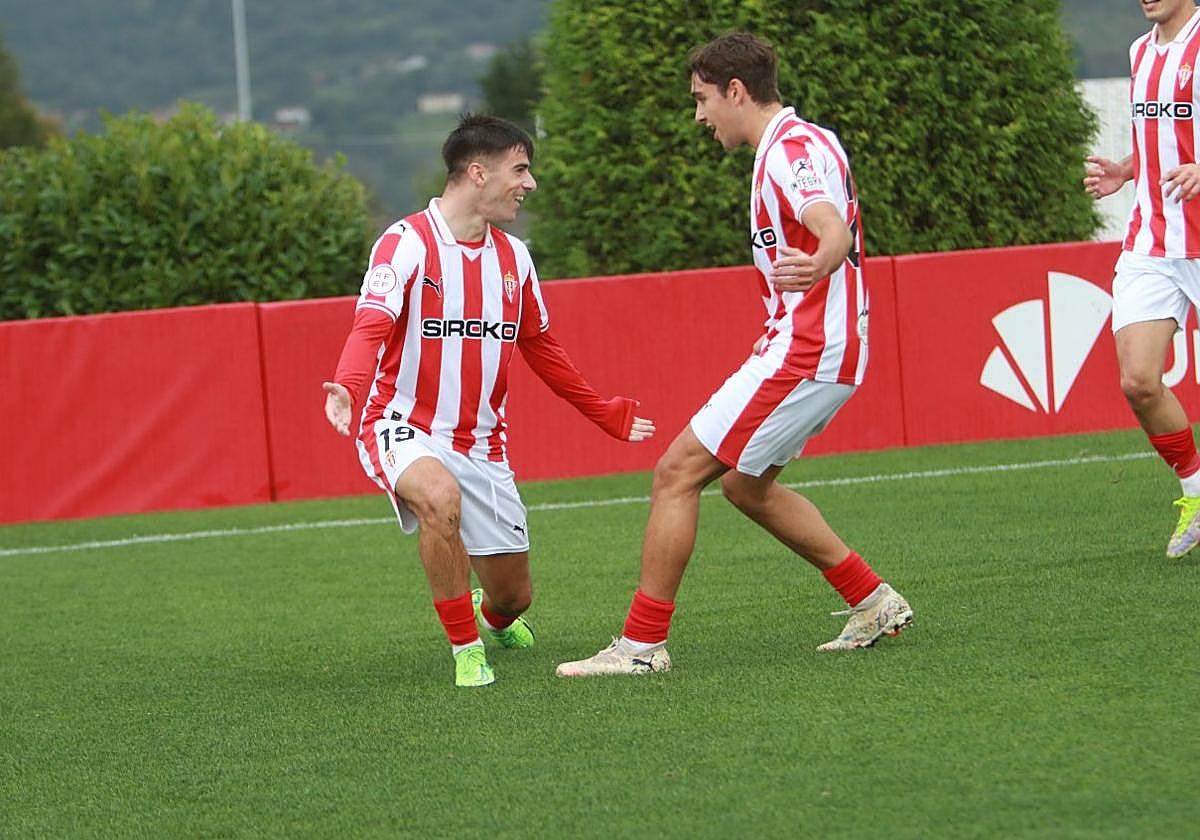 Chris Ferreres celebra su gol, el segundo de los suyos en la mañana del domingo.