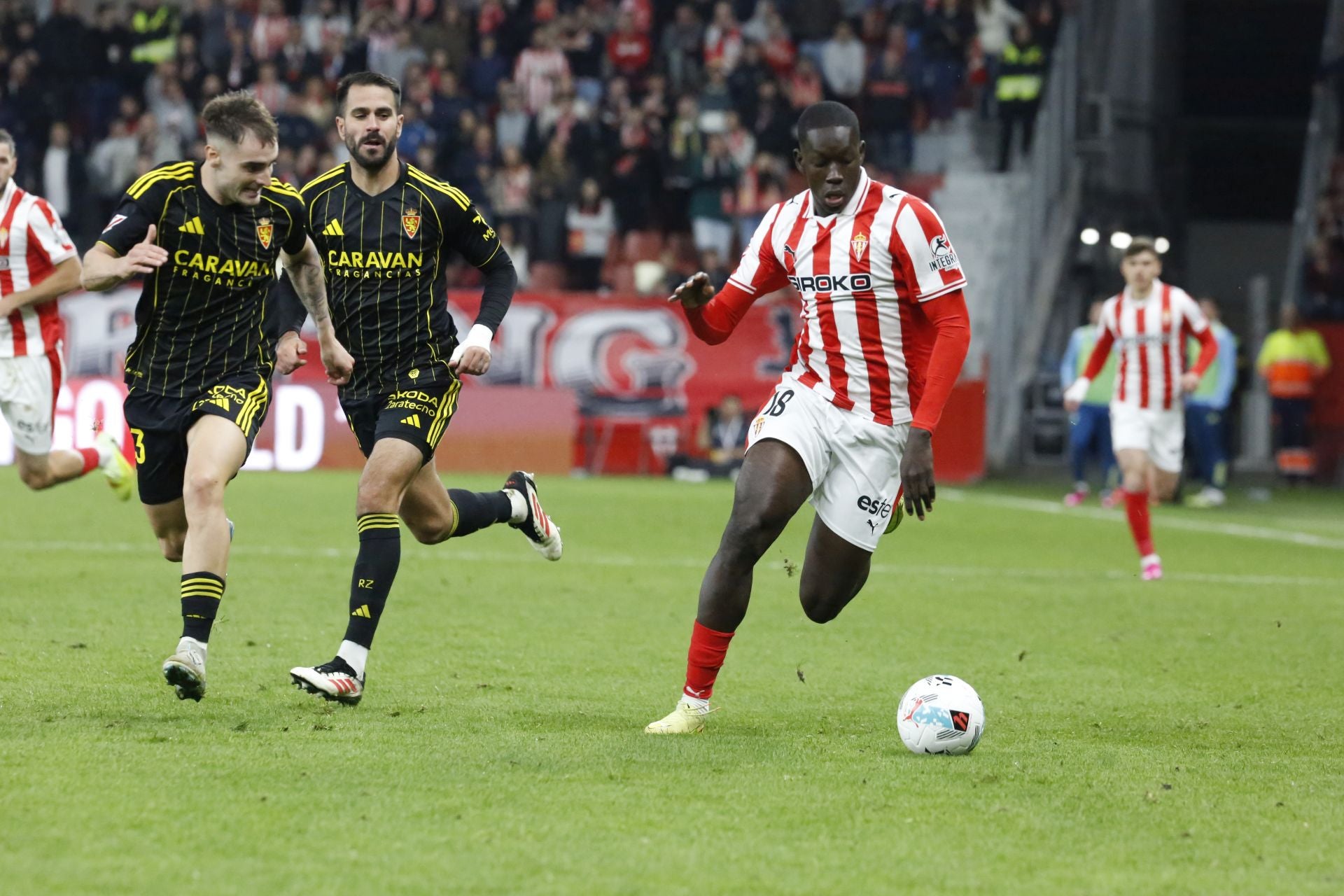 Las mejores jugadas del Sporting - Zaragoza en imágenes