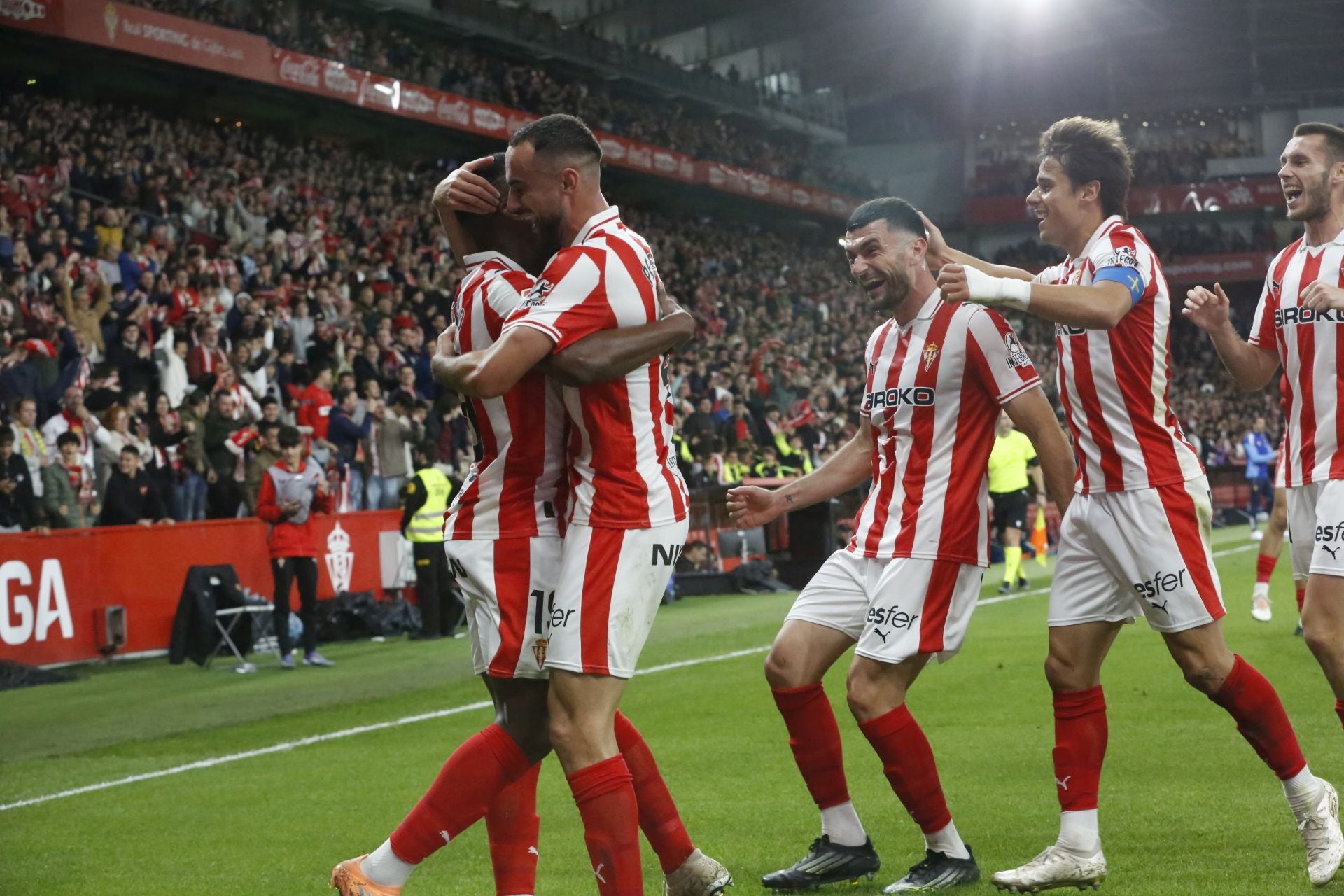 Las mejores jugadas del Sporting - Zaragoza en imágenes