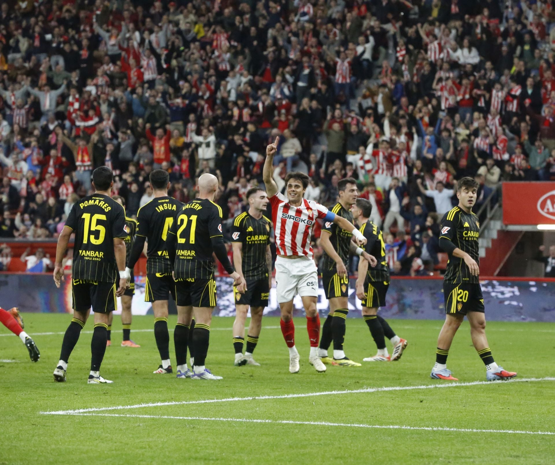 Las mejores jugadas del Sporting - Zaragoza en imágenes