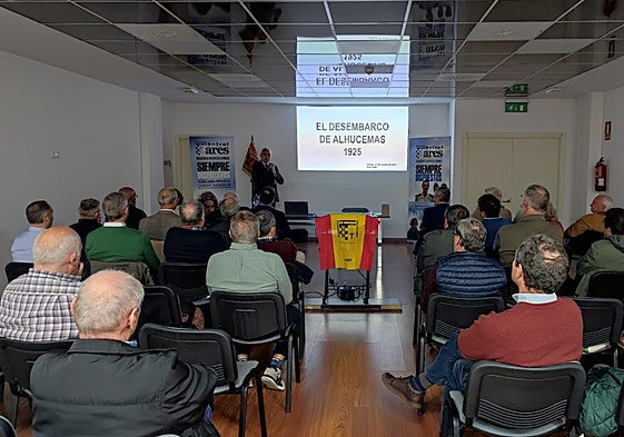 Un instante de la conferencia en el hotel Nap.