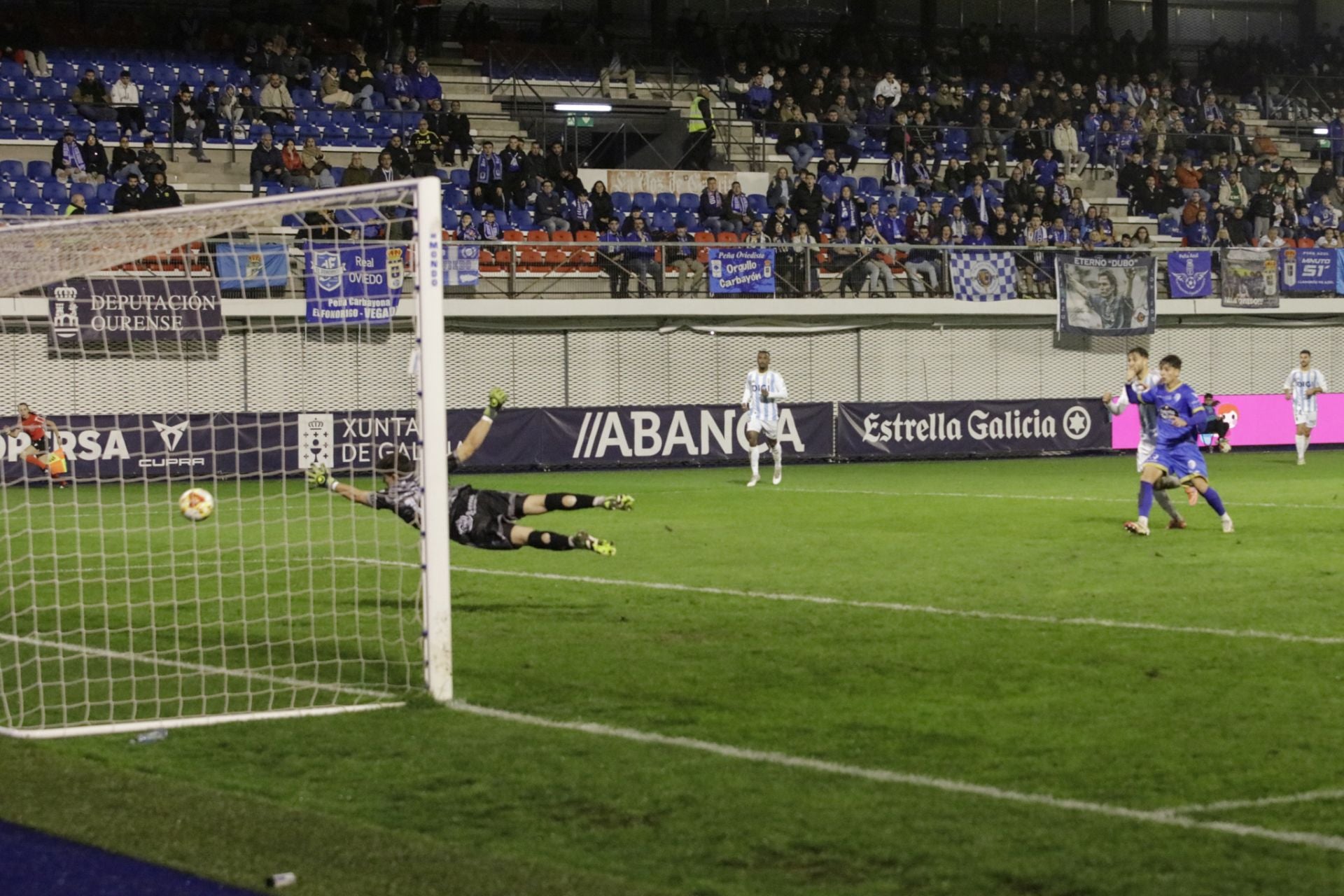 Las mejores imágenes del duelo copero Ourense - Real Oviedo