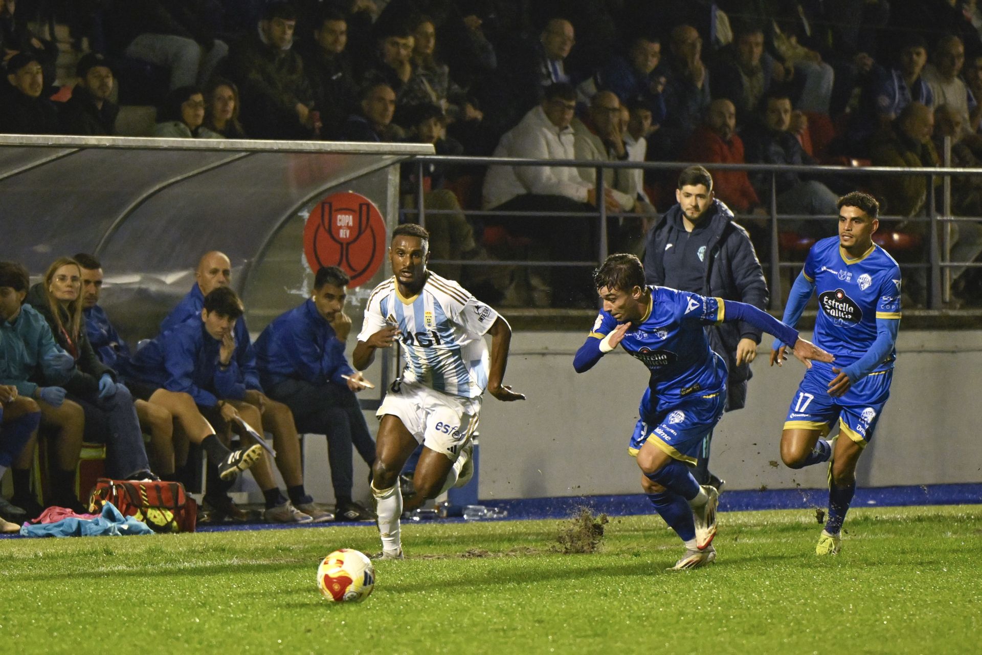Las mejores imágenes del duelo copero Ourense - Real Oviedo