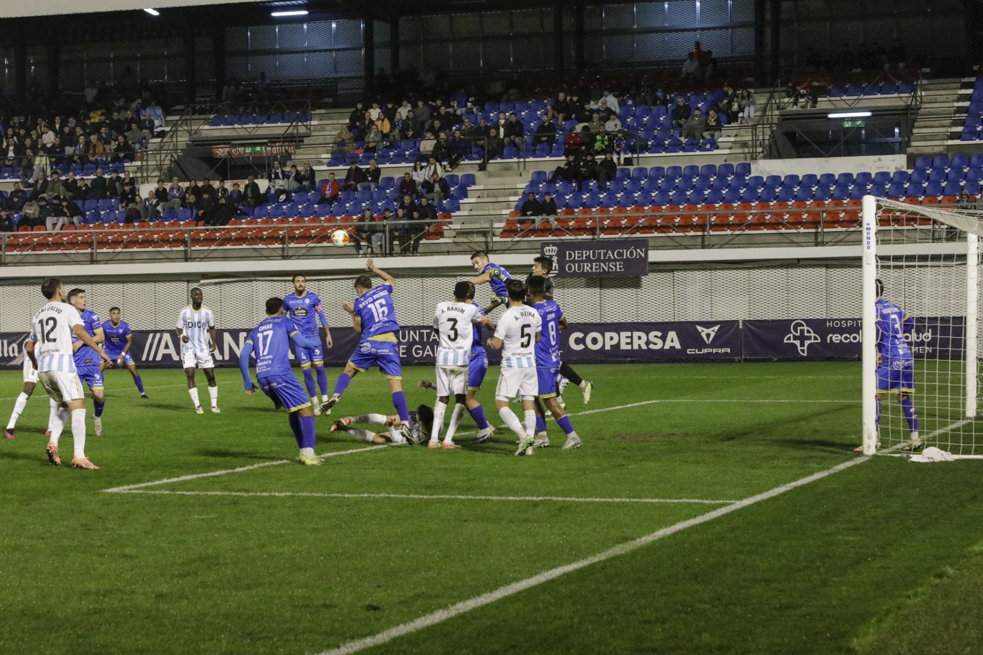 Las mejores imágenes del duelo copero Ourense - Real Oviedo