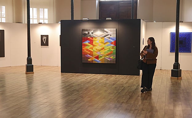 Una de las obras de la exposición de Javier Victorero, en Trascorrales.