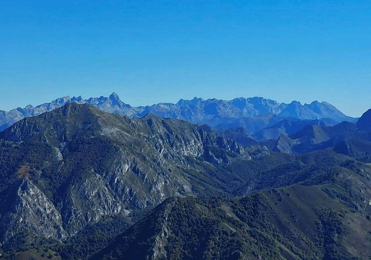 Imagen principal - Vistas de altura desde el Cantu´l Osu