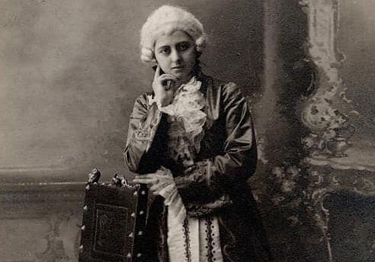 Victorina Durán, disfrazada.