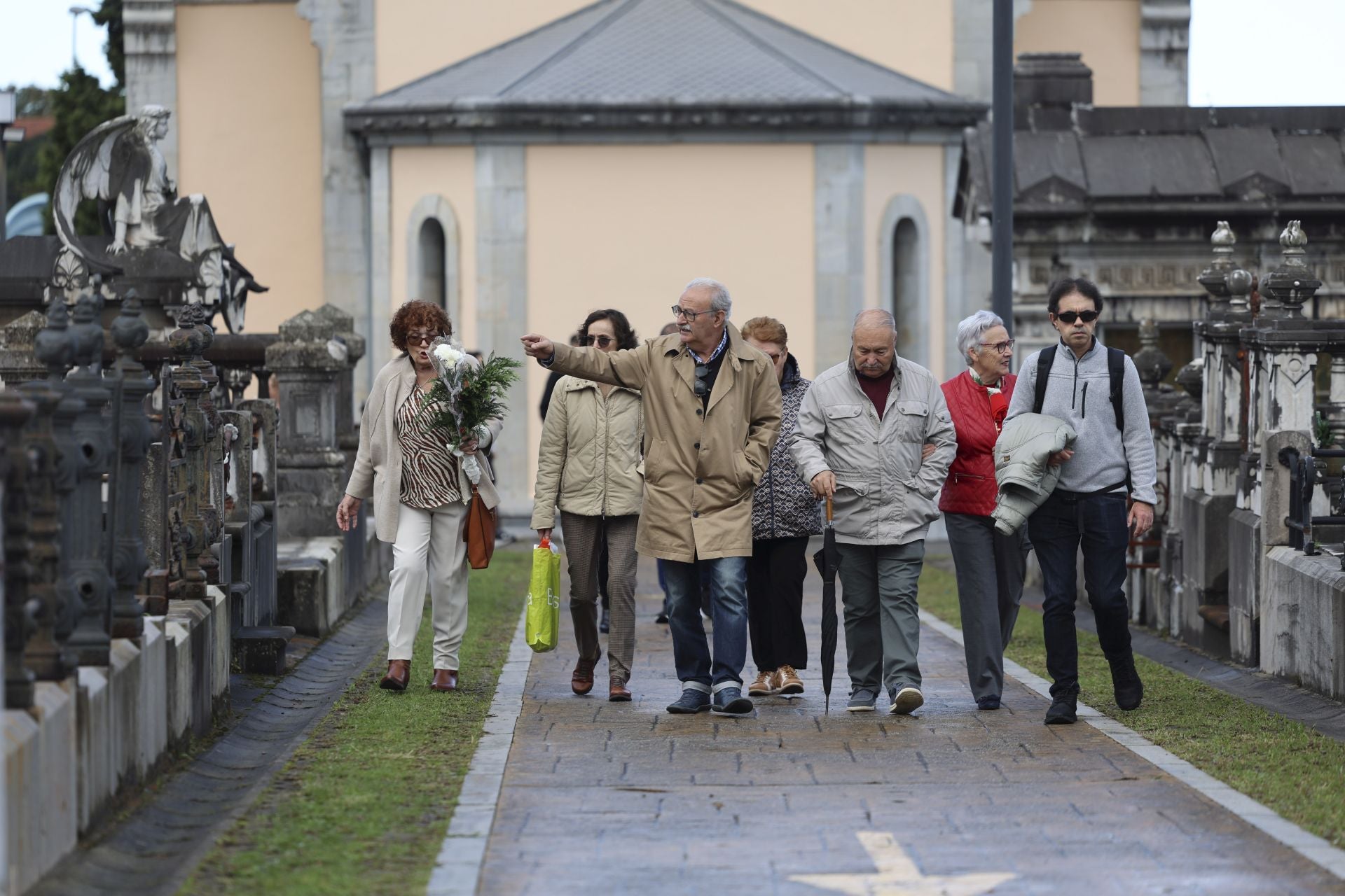 Cementerio de La Carriona (Avilés) 