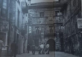 Cimadevilla en 1977.