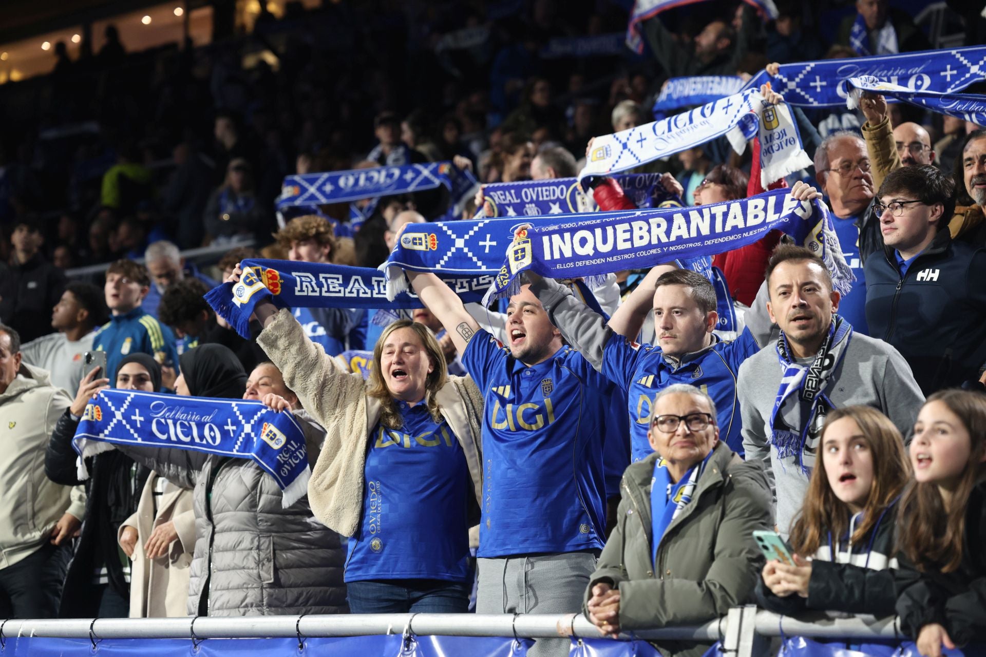 ¿Estuviste en el Real Oviedo - Osasuna? ¡Búscate!
