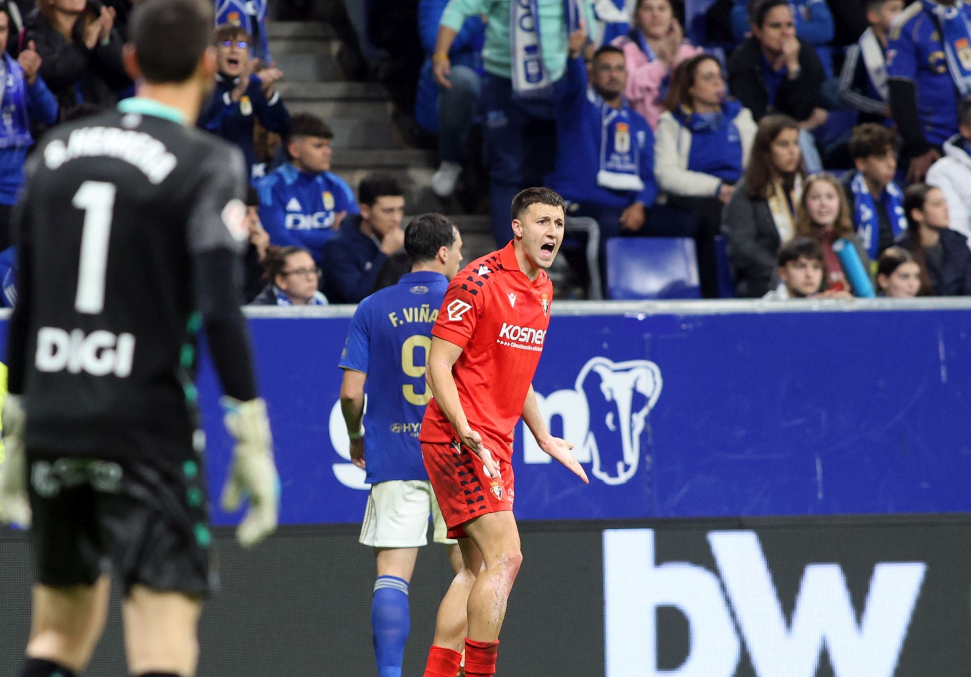 Las mejores jugadas del Real Oviedo - Osasuna en imágenes