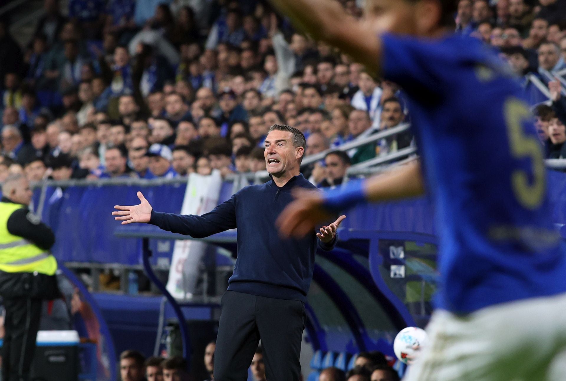 Las mejores jugadas del Real Oviedo - Osasuna en imágenes