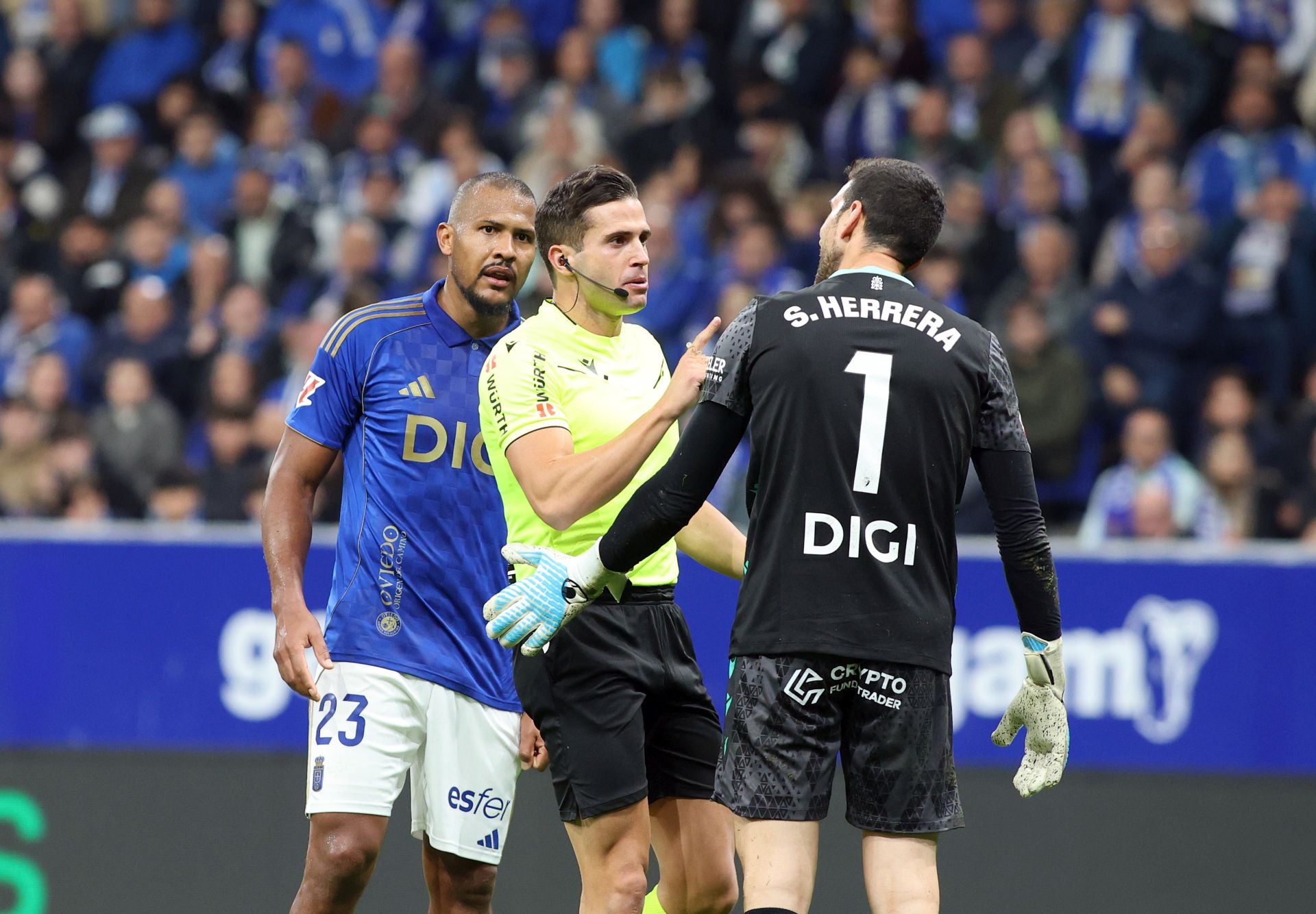 Las mejores jugadas del Real Oviedo - Osasuna en imágenes