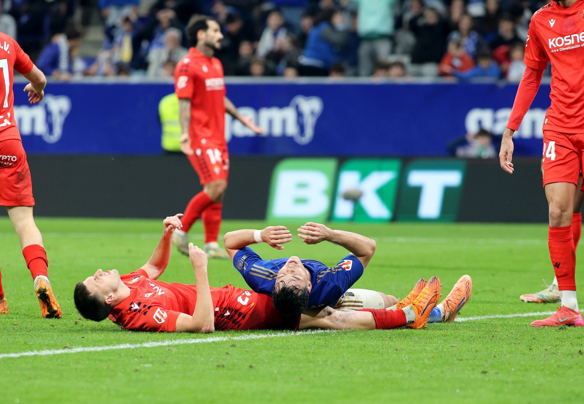 Las mejores jugadas del Real Oviedo - Osasuna en imágenes