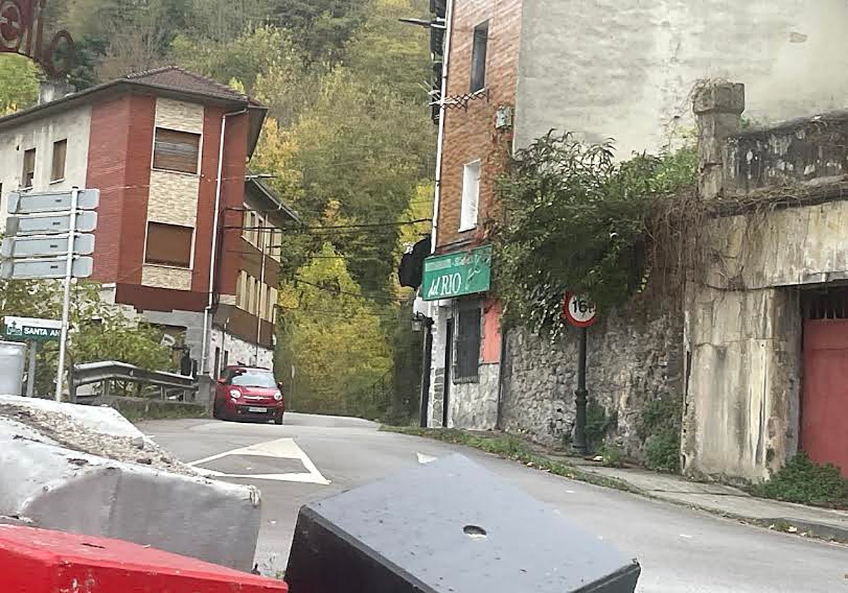Acceso a la zona de La Barraca donde comenzará a nueva senda.