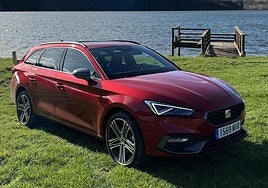 El nuevo SEAT León tiene un precio de acceso con promociones y descuentos de 36.450 euros, y la cuota mensual se sitúa en 180 euros. EC.