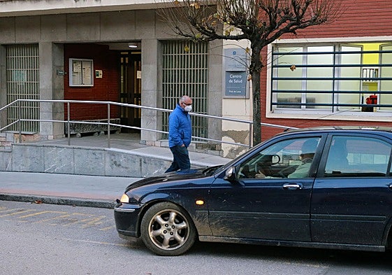 Centro de salud de Pola de Lena.