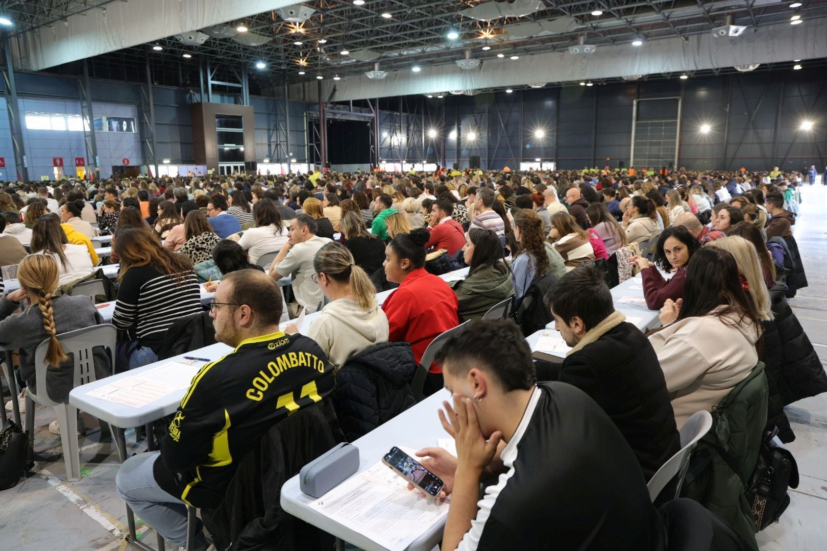 Miles de opositores, a por una plaza en la sanidad asturiana