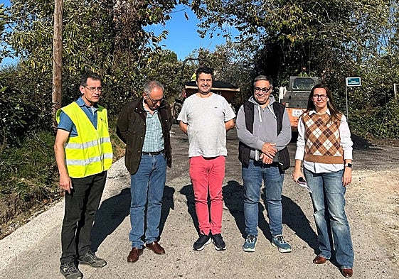 Visita a las obras en Argüelles, en Siero.