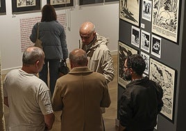 La exposición sobre 'El Víbora', inaugurada ayer, se podrá visitar en la Sala del Cómic hasta el 17 de mayo .