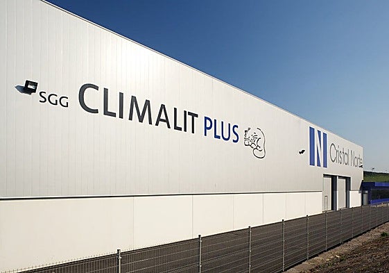 Fábrica de Cristal Norte, en el polígono industrial de Lloreda, en Gijón.