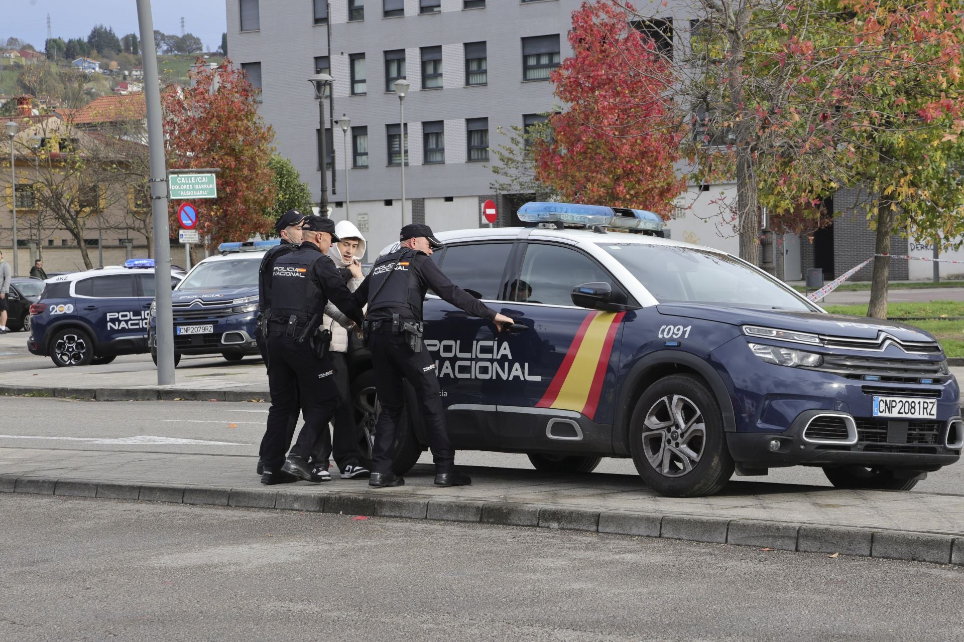 Espectacular simulacro de accidente con víctimas en Langreo