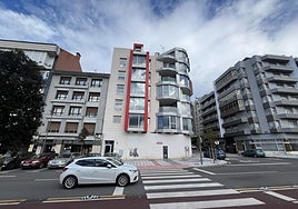 Uno de los bloques en Florencio Rodríguez, de La Pola, donde robaron un domingo al mediodía.