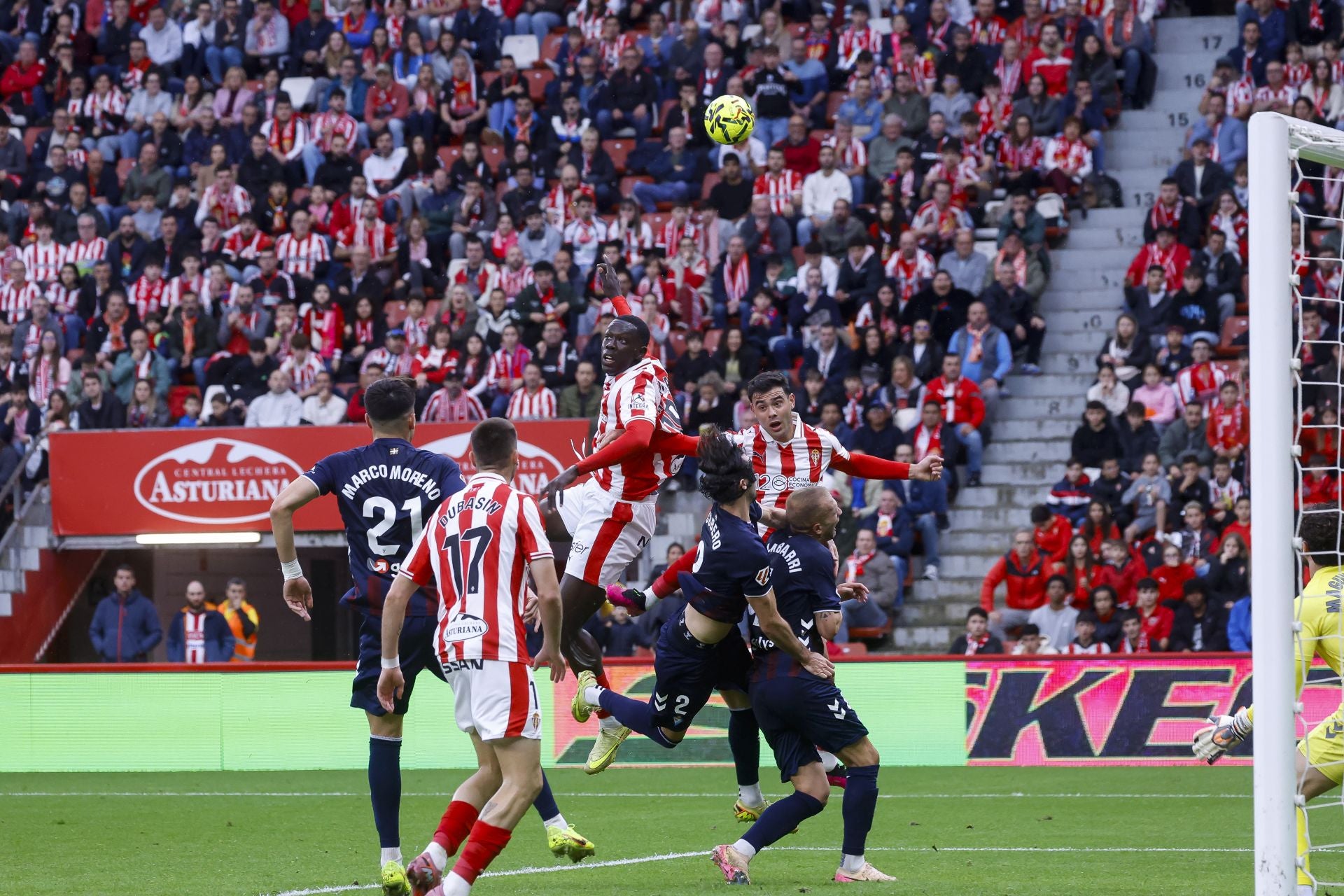 Las mejores jugadas del Sporting de Gijón 1-1 Eibar, en imágenes