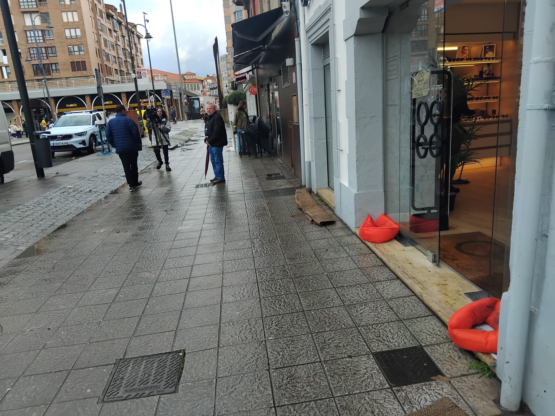 Avilés trata de recuperar la normalidad tras las inundaciones