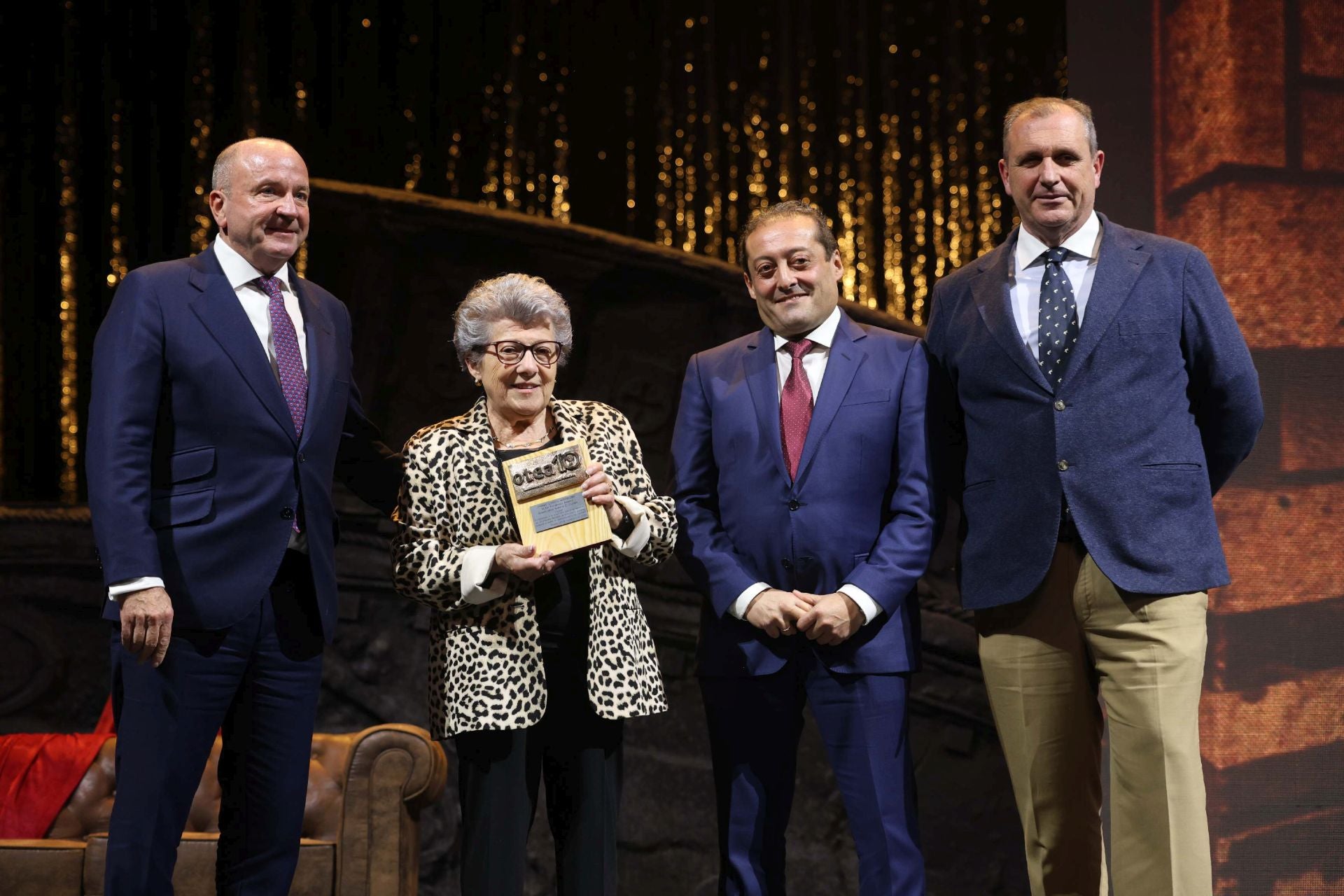 La fiesta de Otea y despedida de Almeida en imágenes
