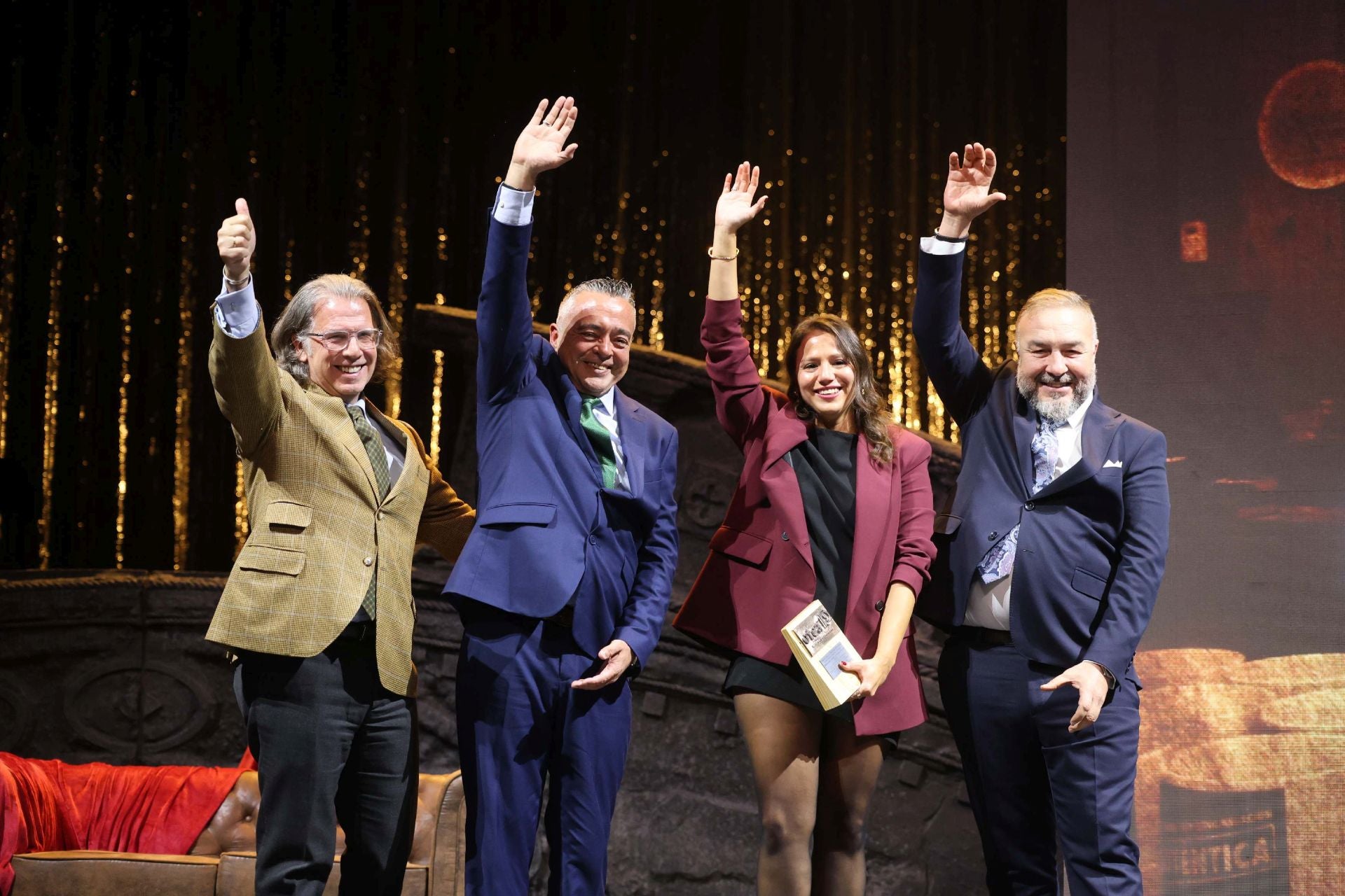 La fiesta de Otea y despedida de Almeida en imágenes