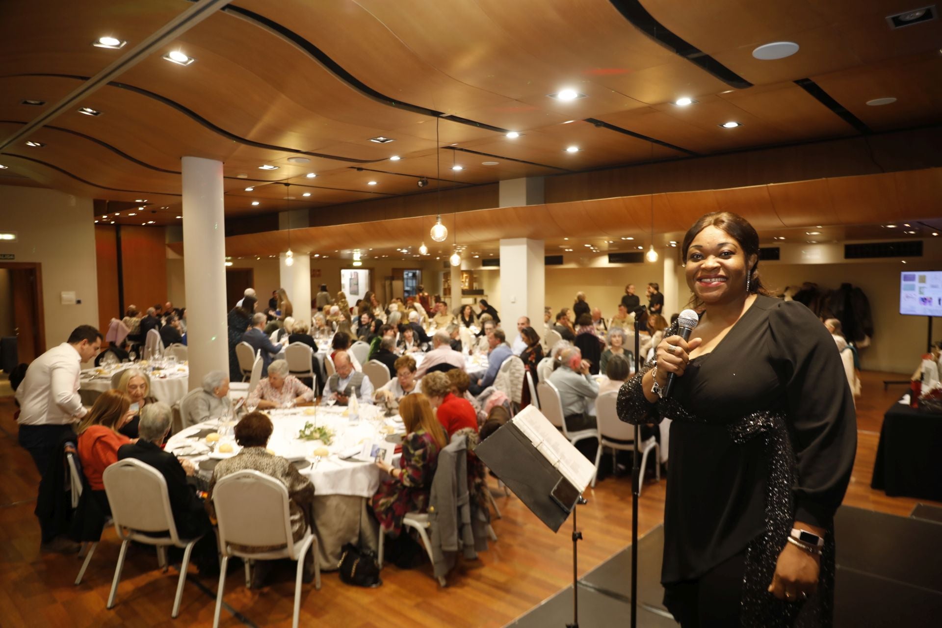 Exitosa gala benéfica por la Casa de Acogida de La Guía