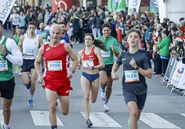 Participantes en la San Silvestre de Gijón el año pasado.