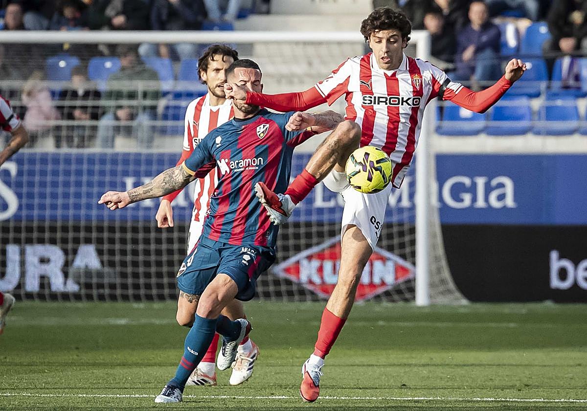 Las mejores imágenes del Huesca 2-0 Sporting de Gijón