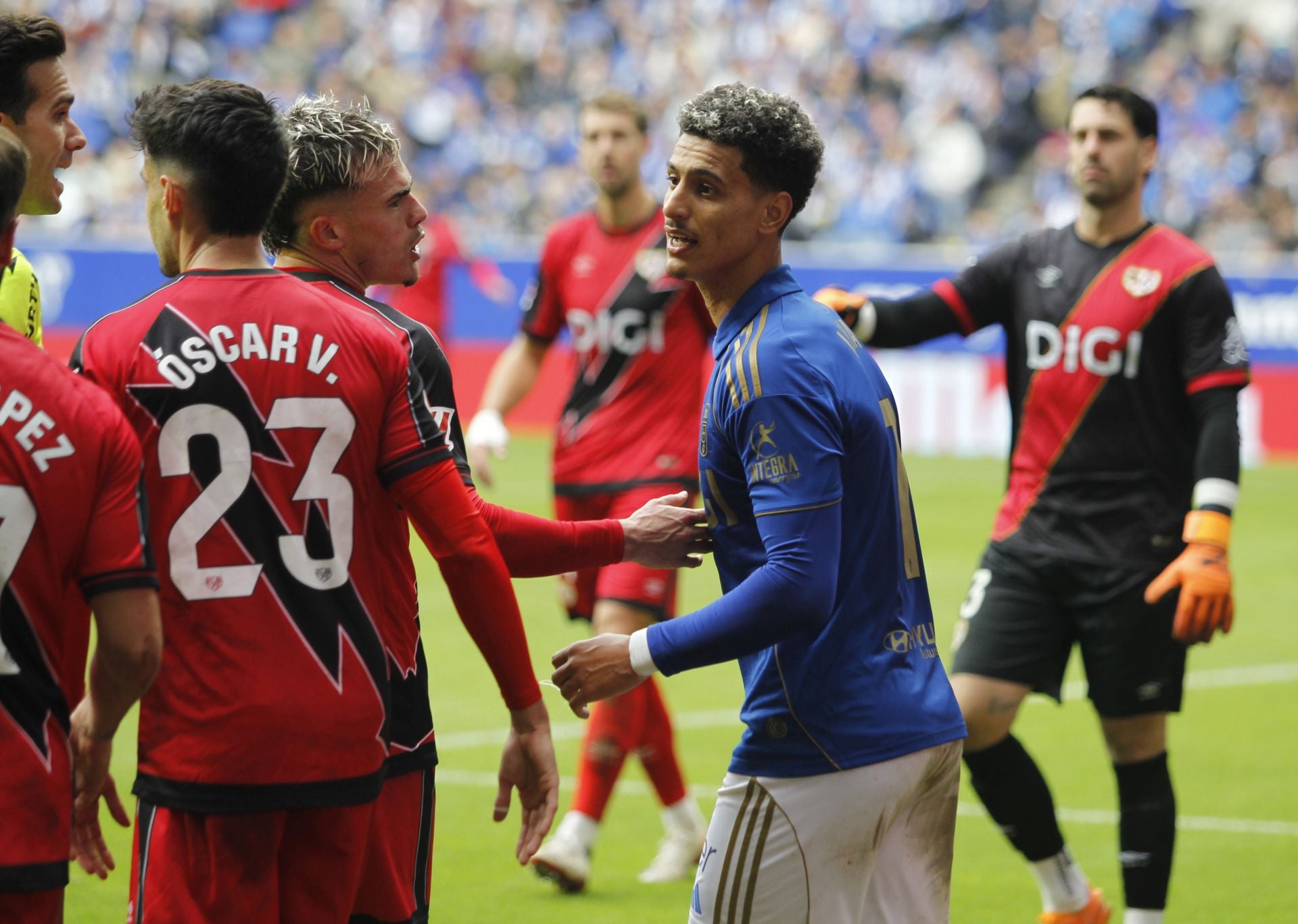Las mejores imágenes del Real Oviedo 0-0 Rayo Vallecano