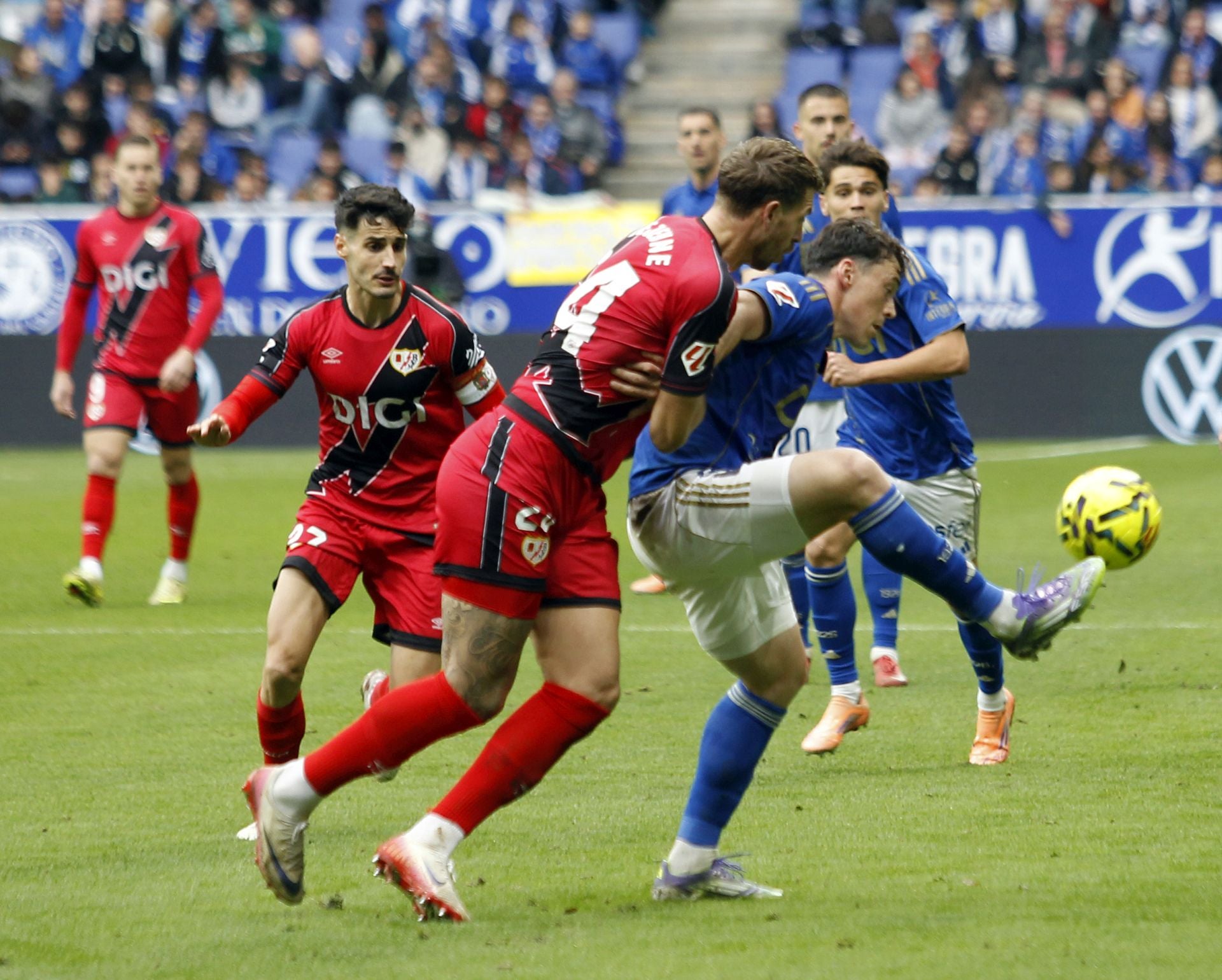 Las mejores imágenes del Real Oviedo 0-0 Rayo Vallecano
